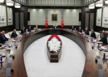 Kabine Toplantısı Şehitler Gündemiyle Toplandı: Millet Yasta