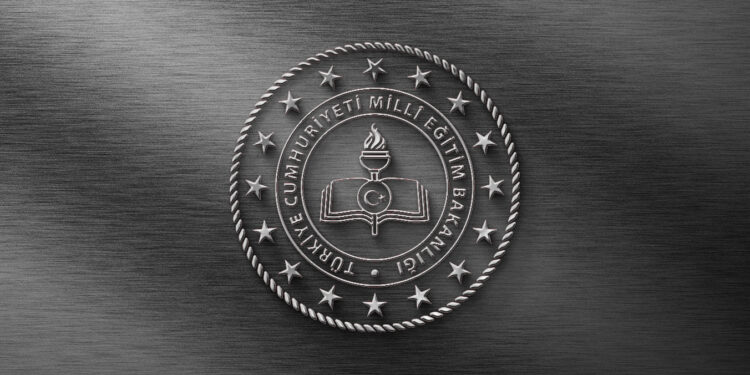 MEB’den Yeni Düzenleme: Okul Müdürü Kriteri Liderlik Eğitimiyle Güçlendi