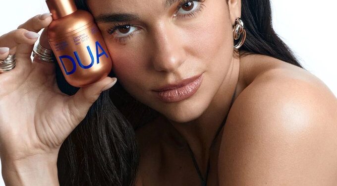 Müzik İkonu Dua Lipa’dan Güzellik Sektörüne Giriş: Yeni Cilt Bakım Serisi Piyasada