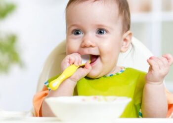 Uzmanlar Uyardı: Ek Gıdaya Geçişte 6. Ayı Ertelemek Demir Eksikliği Riskini Artırıyor