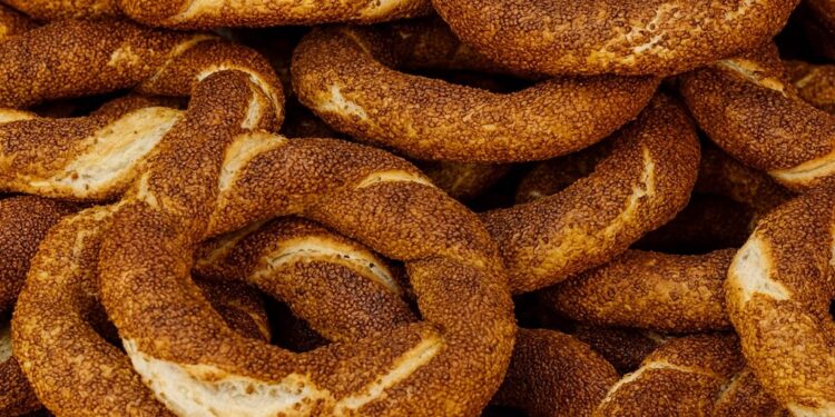 İstanbul Simidi Kültürel Miras Olarak Tescillendi: Tarihi Lezzet Geleceğe Taşınıyor