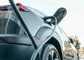 Şarj Hizmeti Yönetmeliği Değişiyor: Fiyatlar Nasıl Etkilenecek?