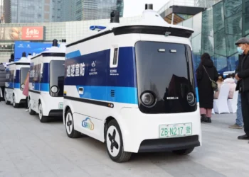 Çin Yapay Zekalı Polis Araçları Trafik İhlallerini Affetmiyor