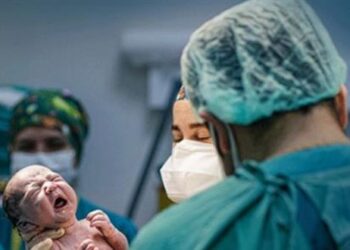 Doğumda Ebe Gücü: Normal Doğumda Dijitalleşme ve Ebe Desteğinin Önemi 👩‍⚕️